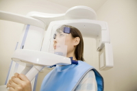 ���O����